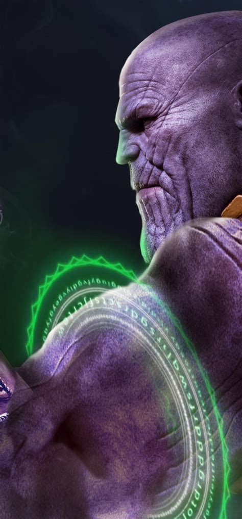 720x1544 Thanos With Infinity Gauntlet 720x1544 Resolution