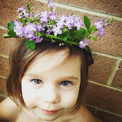 Natural Beauty Model Miss Lotti Rose Photographer And Flower Crown