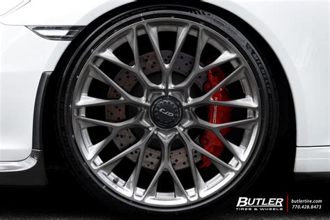 Porsche 911 Gt3 With 21in Hre P200 Wheels Exclusively From Butler Tires