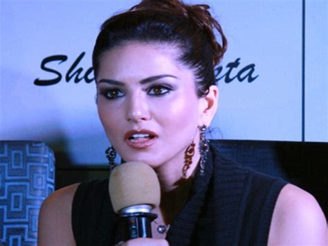 Hot Sunny Leone Is Not Ashamed Of Her Porn Star Image Video Dailymotion