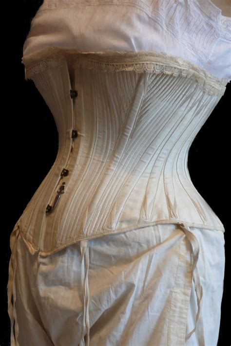 Corset En Satin Blanc Vers 1865 Corset Corsetry Fashion