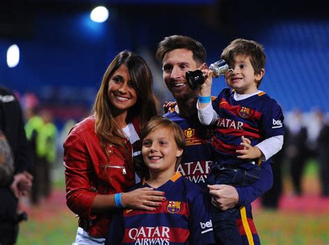 Messi And Wife Expecting Their Third Child Chicago Tribune