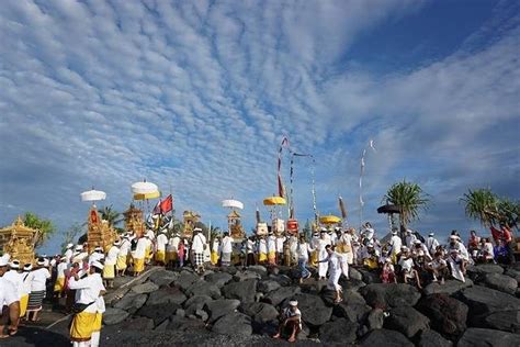 Makna Pemacekan Agung Dalam Kebudayaan Hindu Bali