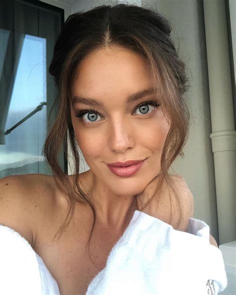 Emily Didonato In 2020 Emily Didonato Hair Beauty Skin Care