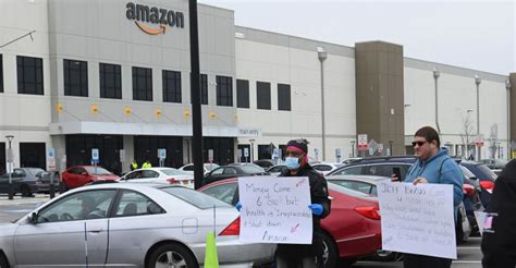 Federal Judge Dismisses Amazon Workers Covid 19 Suit National Real