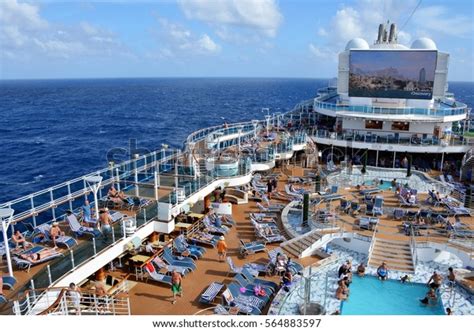Caribbean Sea January 2017 Crowded Cruise Stock Photo Edit Now 564883597