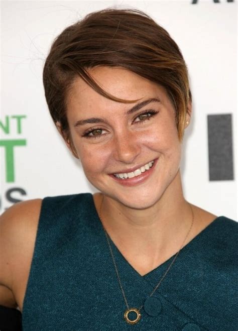 shailene woodley with her hair in a low maintenance and wearable pixie