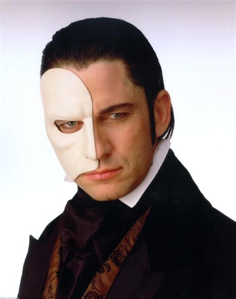 Gerard Butler The Phantom Photo The Phantom Phantom Of The Opera Gerard Butler Opera