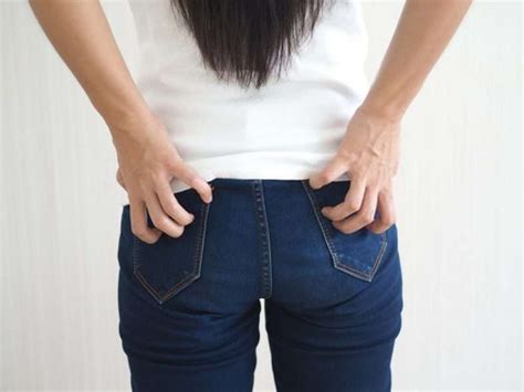 Bump On Buttcrack 7 Best Causes Explained