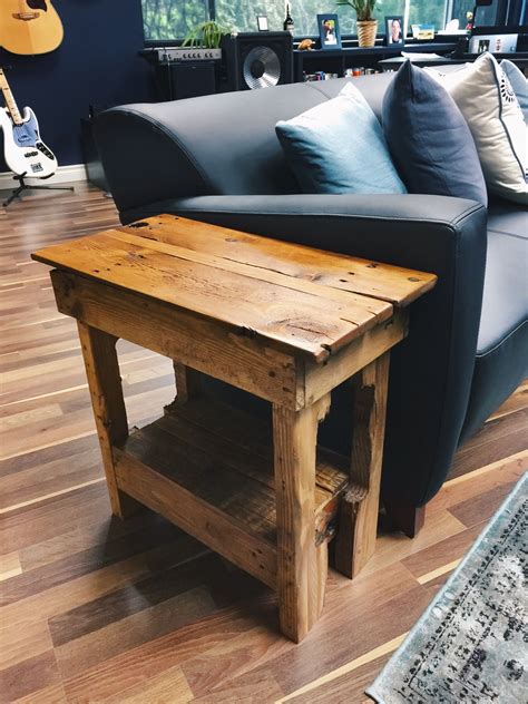 Unique end tables and coffee tables are the accent furniture that will define your space's look and feel. Pallet End Table | Rustic end tables, End table plans