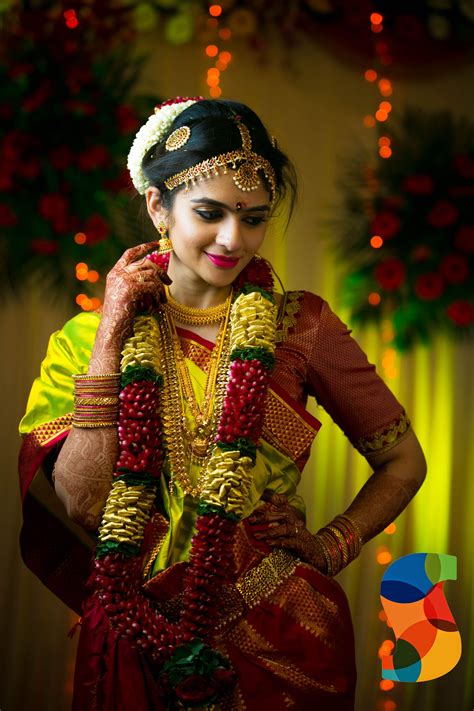 Tamil Iyer Bridal Poses By Saastha Creations Indian Wedding Couple Photography Bride Poses