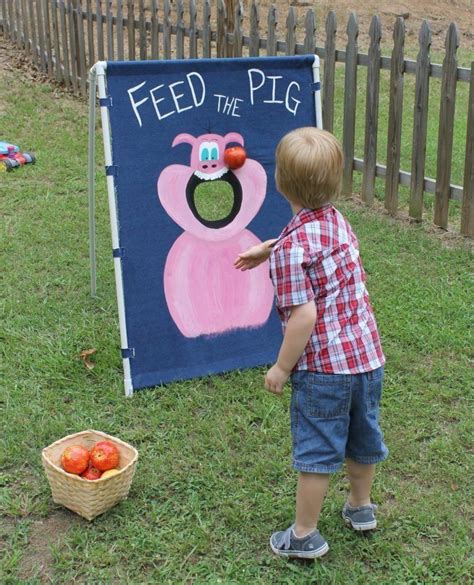 Feed The Pig Farm Party Game And Activities 1000 Farm Animals
