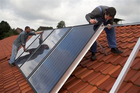 Solarthermie Anlage Aufstellung Dach Fassade Oder Im Garten