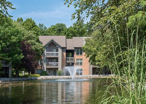 Cove West Apartments Apartments In Creve Coeur Mo