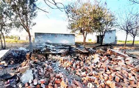 Tamil Nadu Firecracker Factory Blast 19 Workers Dead 36 Injured