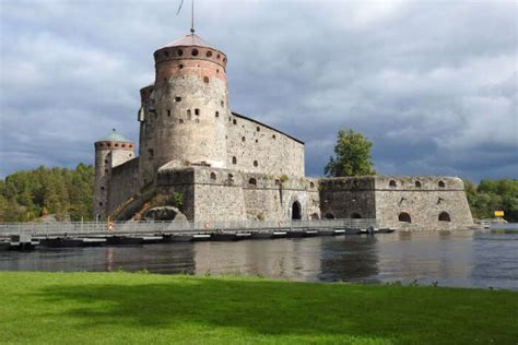 9 Castles In Finland For All Die Hard History Buffs