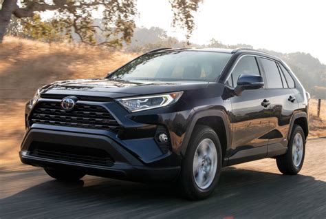 Toyota Arranca El Año Presentando La Rav4 Híbrida En Colombia