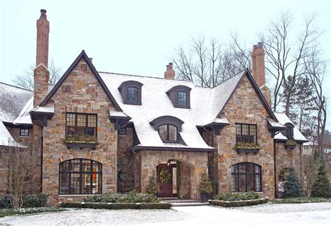25 Classic Examples Of Tudor Style House Designs And Styles