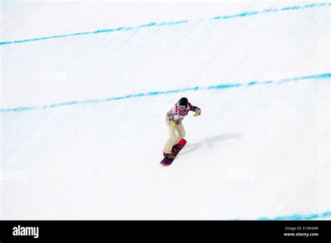 Jessika Jenson Usa Competing In Ladiess Snowboard Slopestyle At The