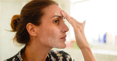 Peeling Skin On Face Causes And Treatment