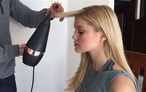 It’s the reason why people save, scrimp and budget their money. 7 Completely Doable Tips for Your Best At-Home Blowout