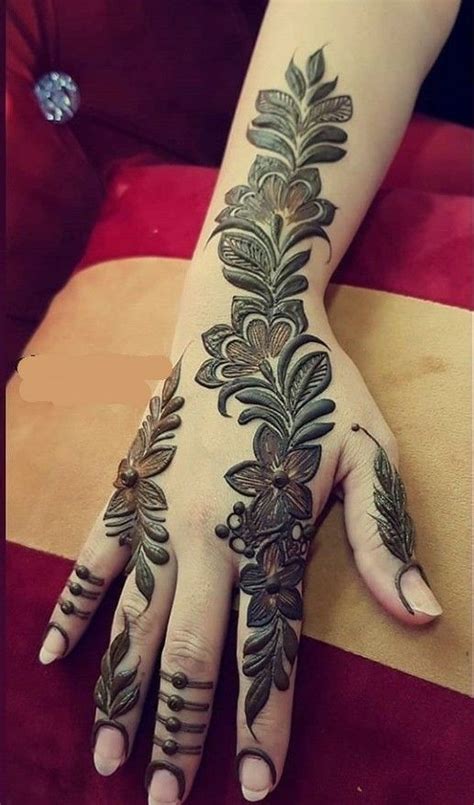 Elegant Bridal Mehandi Design In 2020 Hand Henna Henna