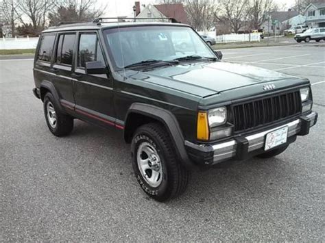 Quality is at the heart of everything we do at carid, so whatever your. Purchase used 1996 Jeep Cherokee SE Sport Utility 4-Door 4 ...