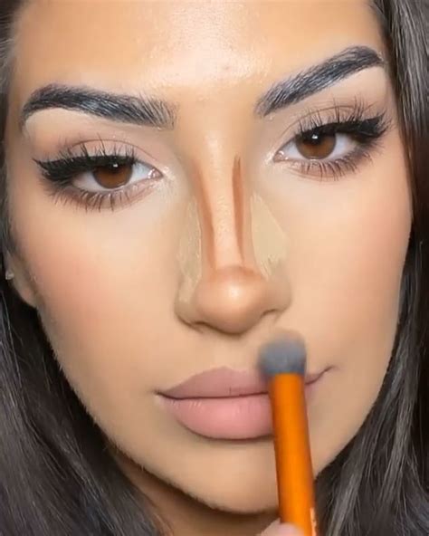 Quick And Easy Nose Contour Technique Video Tutoriales De Maquillaje