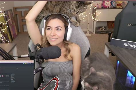 A Popular Gamer Threw Her Cat Live On Twitch Sparking A Very Messy Drama