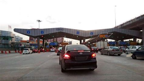 The government will postpone the toll hike for three major highways to the following year, and freeze in toll rates for another 21 highways. Toll Hike: Highway Concessionaires Say Rate Increase ...