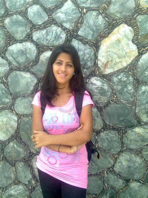 Facebook Queens Anna Dsouza Cute Indian College Girl