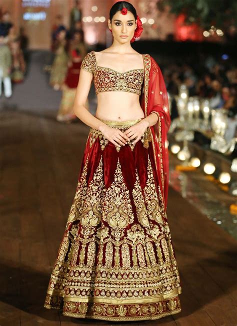 This where da indian shop makes you wrong, their shop will be filled with shiny, dazzling eyes and. Maroon Color Wedding Lehenga in Velvet | Indian bride ...