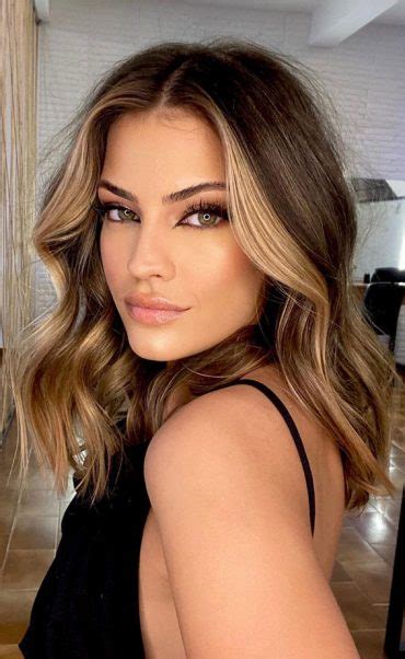 57 Cute Autumn Hair Colours And Hairstyles Caramel On Lob Hairstyle