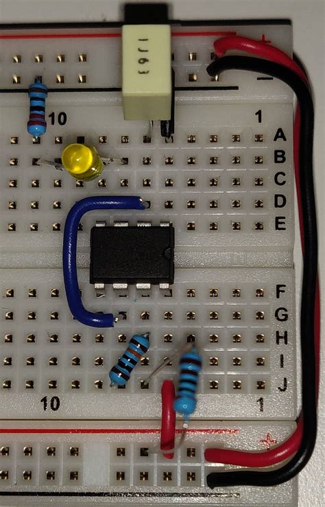 Oscillator Astable 555 Circuit Not Oscillating Electrical