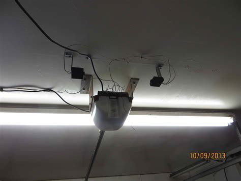 We offer residential garage doors, commercial overhead doors & garage door openers. The most common garage door opener issues - Structure Tech ...