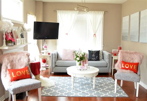 Browse homes for sale and rent in canada. Valentines day Home Decor - Canadian Fashionista