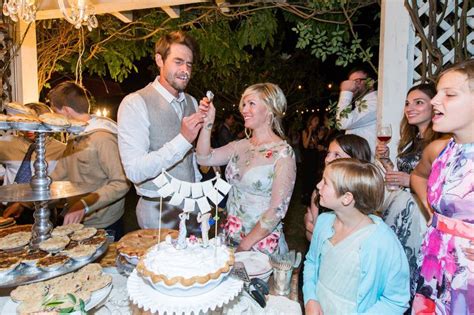 Stunning Pictures From Jennie Garth S Gorgeous Wedding Jennie Garth