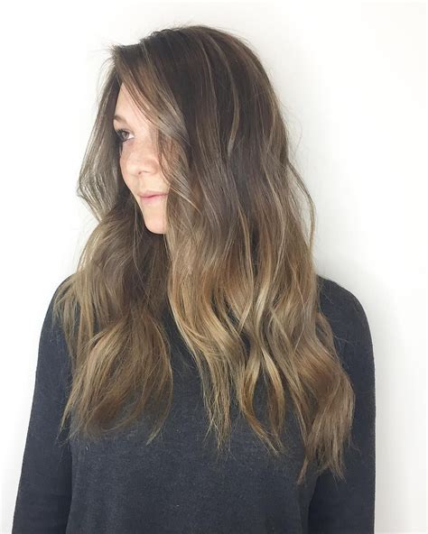 Beachy Balayage Babe Effortlessly Crafted By Salymak Using