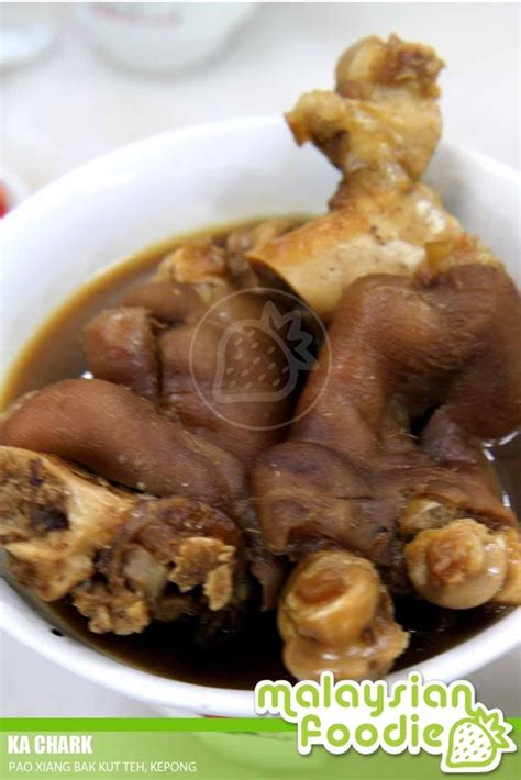 Fatty bkt at old klang road is one of those stalls you might miss if you're driving by. PAO XIANG BAK KUT TEH, KEPONG | Malaysian Foodie