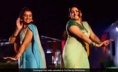 bhojpuri cinema amrapali dubey and akshara singh dance video trending on youtube आम्रपाली दुबे