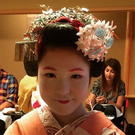 This is cutie pie Kimisayo of Miyagawacho in July 2015. She just ...