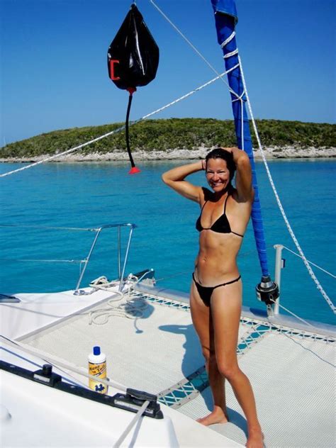5 Tips To Making Living Aboard A Sailboat A Breeze Yachts Girl Boat Girl Sailing