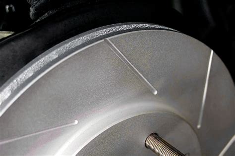 Slotted Brake Rotors Are Better Than Drilled Rotors