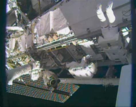 Christmas Eve Spacewalk Nasa Astronauts Perform Space Station Repairs