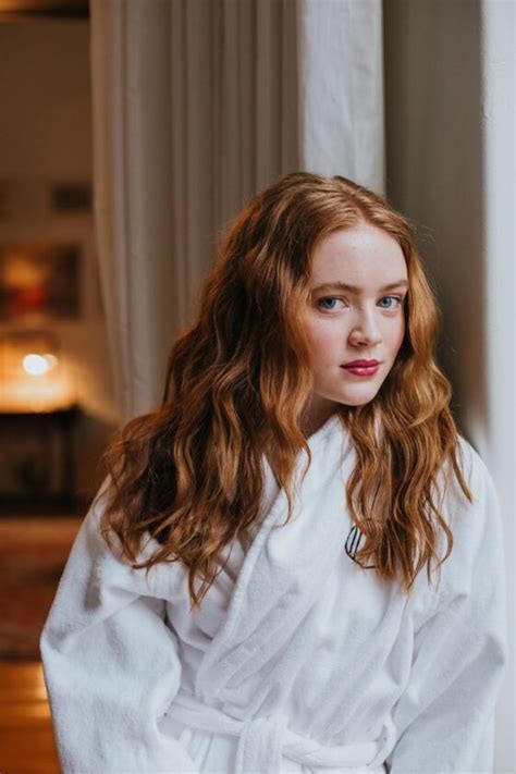 34 jaw dropping hot pictures of max sadie sink music raiser