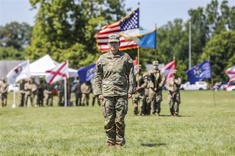 704th Military Intelligence Brigade Change Of Command Cere Flickr