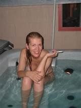 Hot Tub Milf 88790 Back To Babes In A Hot Tub