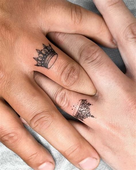 Having Crown As A Tattoo On Your Fingers Can Be Exceptional Idea