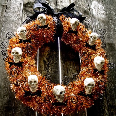 Halloween Wreath, Skeleton Bow Tie Wreath. | Skeleton halloween wreath ...