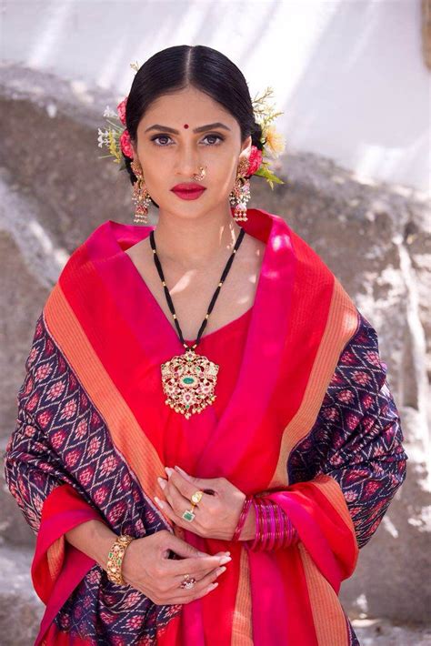 hindu wedding ceremony image types still image sari photoshoot actresses beauty fashion